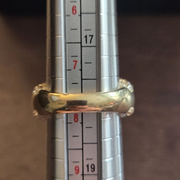 Swarovski Gold Tone Pave Crystal Wide Dome Ring | Size 7.75 Statement Band - Picture 6 of 6